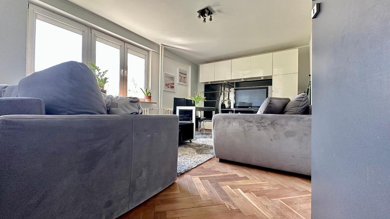 Uroczy Apartament - โซพอต ภายนอก รูปภาพ