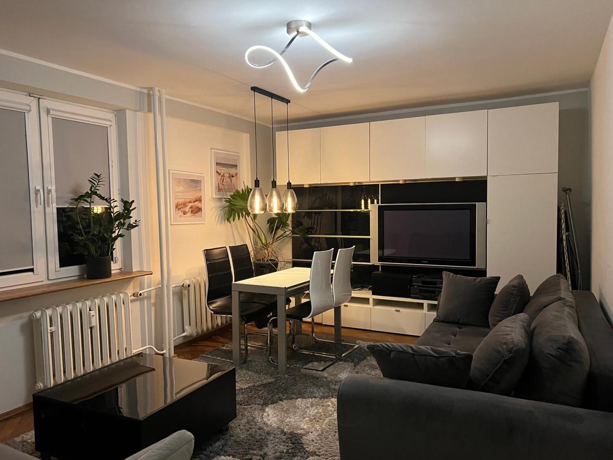 Uroczy Apartament - โซพอต ภายนอก รูปภาพ